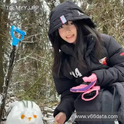 费冕靖